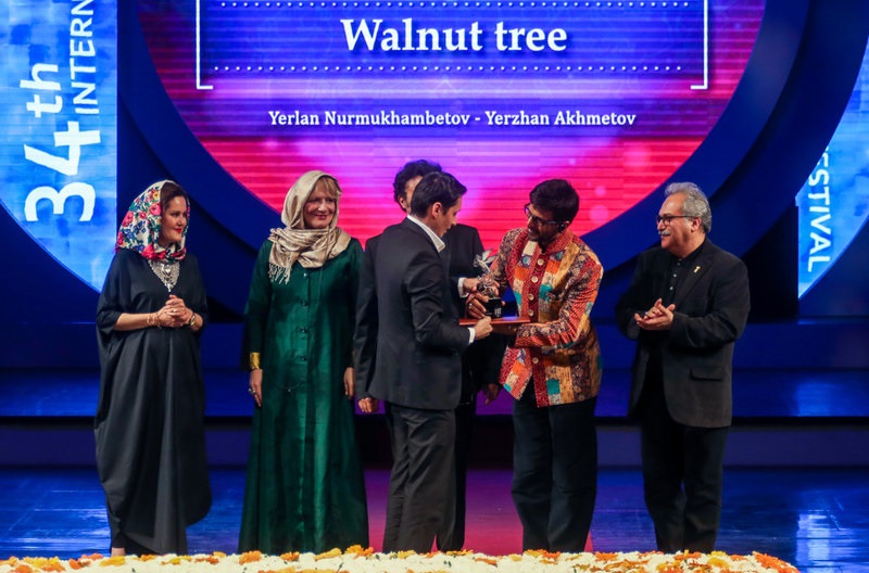 تصاویر : اختتامیه سی و چهارمین جشنواره بین المللی فیلم فجر