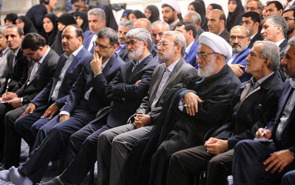 تصاویر : دیدار رئیس و نمایندگان مجلس با رهبر معظم انقلاب