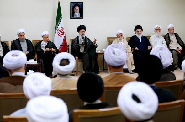 تصاویر : دیدار اعضای مجلس خبرگان با رهبرمعظمانقلاب