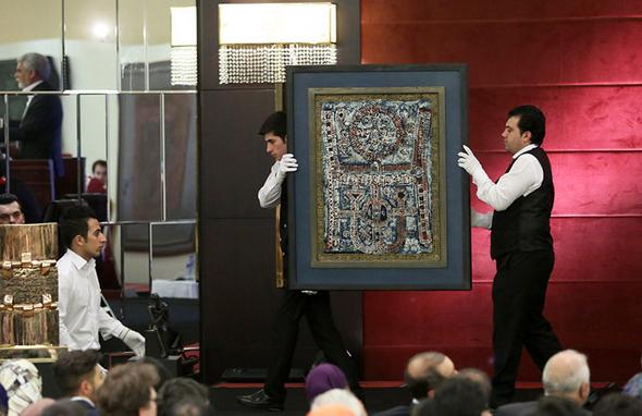 تصاویر : حراج 25 میلیاردی آثار هنری در تهران