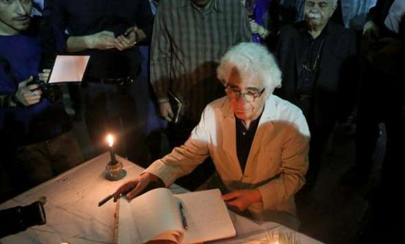 تصاویر : امضای دفتر یادبود برای 