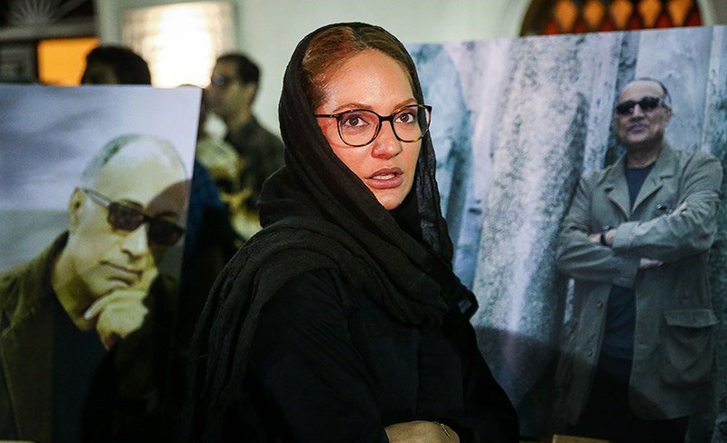 تصاویر : امضای دفتر یادبود برای 