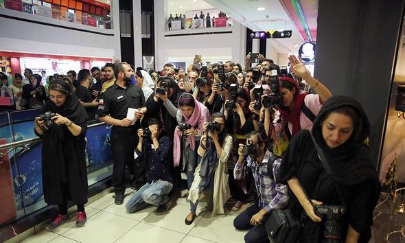 تصاویر : اکران خیریه 