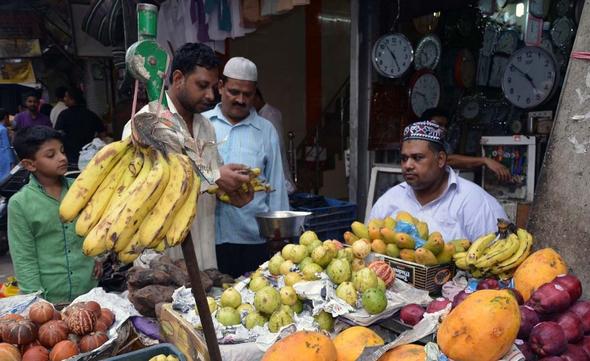 تصاویر : بازار هند ویژه ماه رمضان تصاویر : بازار هند ویژه ماه رمضان