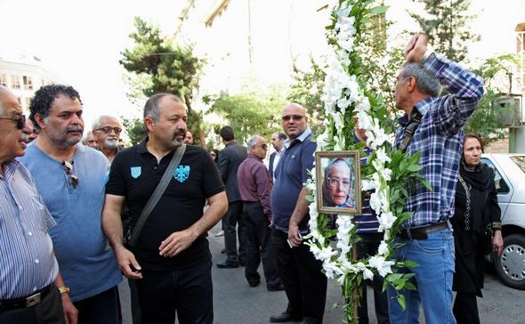 تصاویر : تشییع پیکر زنده یاد ملیحه نیکجومند