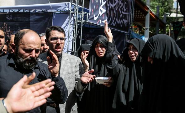 تصاویر : تشییع پیکر مرحوم علی دادمان