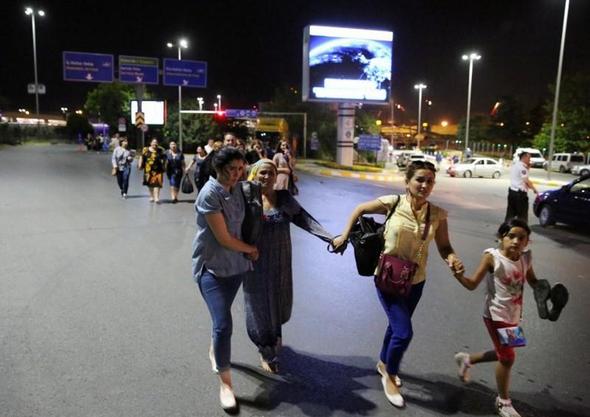 تصاویر : حمله خونین به فرودگاه آتاتورک استانبول