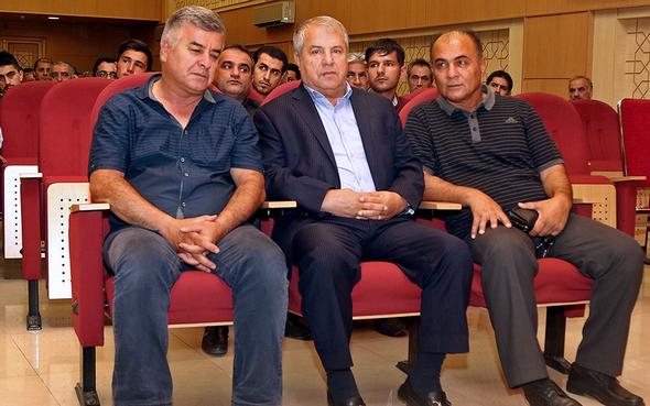 تصاویر : چهره‌ها در مراسم ترحیم برادر 