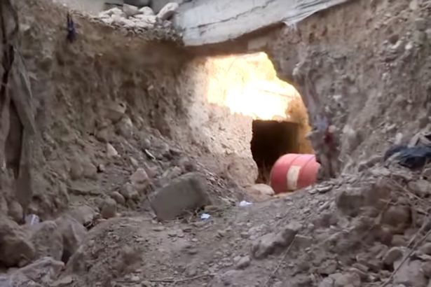 کشف تونل سه کیلومتری داعش در منطقه ای از کردستان عراق / تروریست ها برای کاهش تلفات از طریق این تونل عبور و مرور می کردند+تصاویر