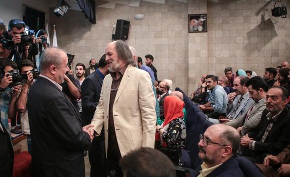 تصاویر : هنرمندان در جشن تولد امین تارخ تصاویر : هنرمندان در جشن تولد امین تارخ