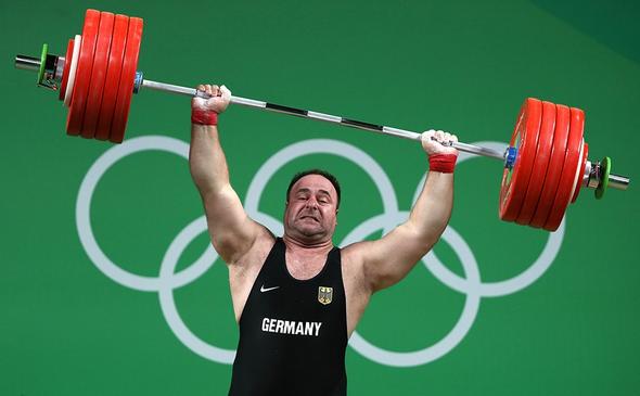 تصاویر : رقابت‌های وزنه برداری در المپیک ریو 2016