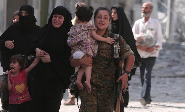 تصاویر : بازگشت زندگی پس از فرار داعش