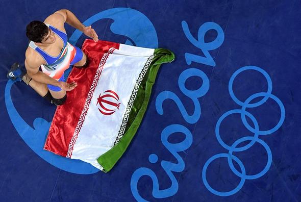 تصاویر : سومین طلای المپیک ایران با شاهکار یزدانی