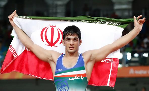 تصاویر : سومین طلای المپیک ایران با شاهکار یزدانی