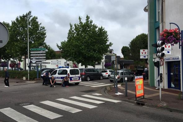 تصاویر : گروگانگیری داعش در فرانسه