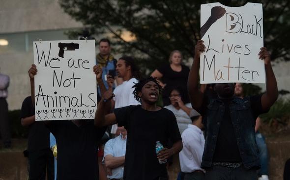 تصاویر : آشوب در شارلوت آمریکا تصاویر : آشوب در شارلوت آمریکا