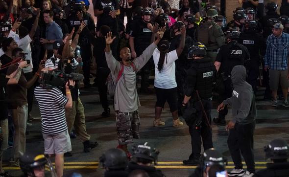 تصاویر : آشوب در شارلوت آمریکا