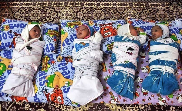 تصاویر/ تولد چهارقلوها در سیستان و بلوچستان