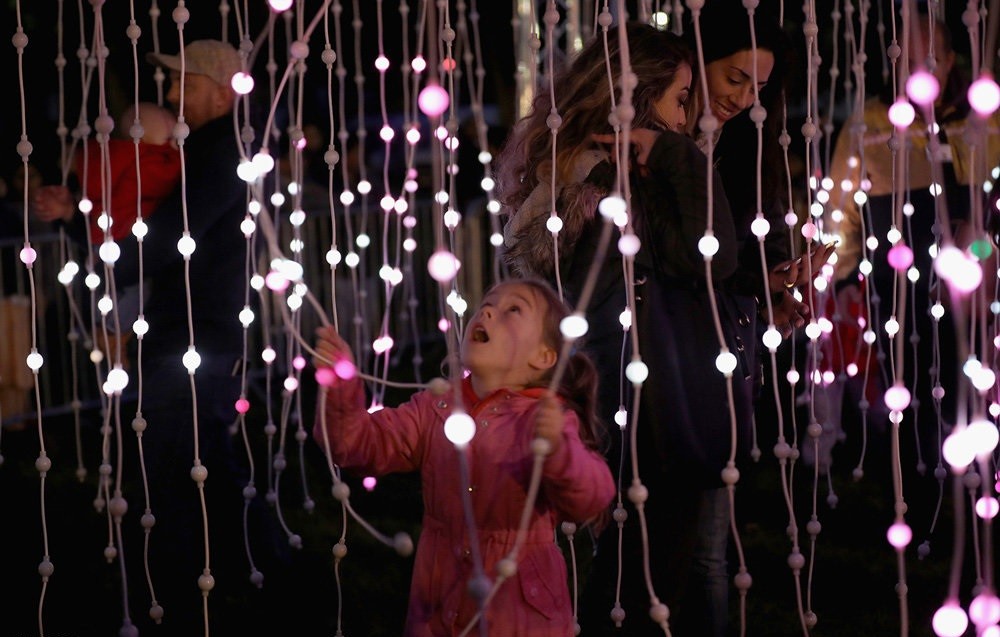 تصاویر : جشنواره نور در نقاط مختلف جهان‎