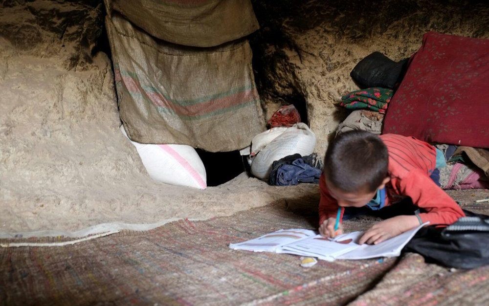 تصاویر : زندگی مغاره نشینی در افغانستان