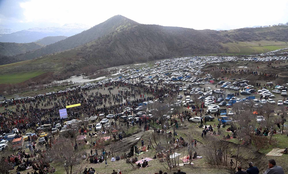 تصاویر : مراسم سنتی نوروز در دشت «چور و ننه‎»