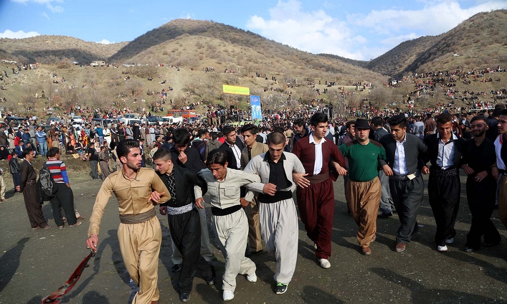 تصاویر : مراسم سنتی نوروز در دشت «چور و ننه‎»