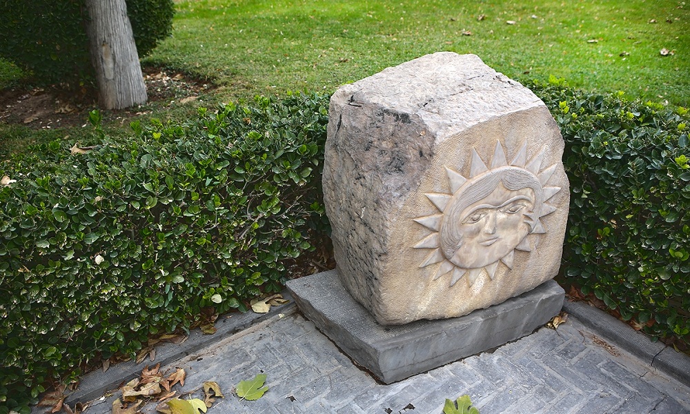 تصاویر : بازید نوروزی توریست ها از کاخ گلستان