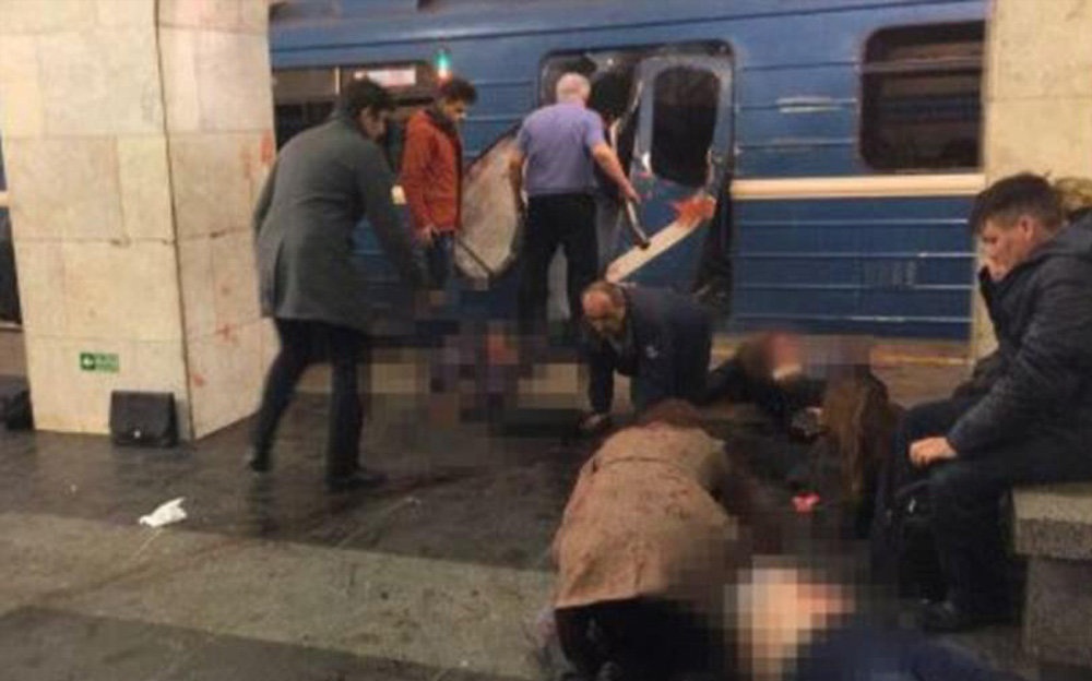 تصاویر : انفجار بمب در ایستگاه متروی سن پترزبورگ‎