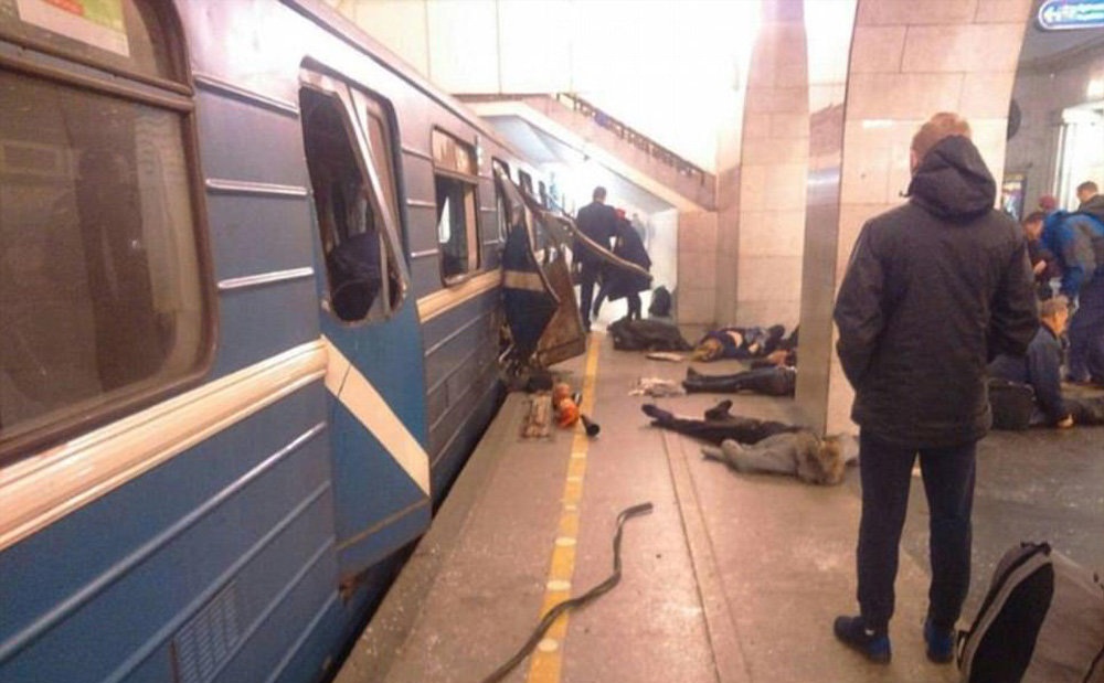 تصاویر : انفجار بمب در ایستگاه متروی سن پترزبورگ‎