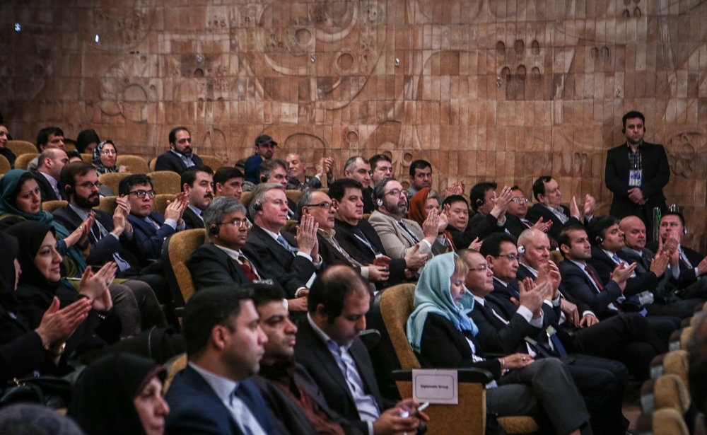 تصاویر : جشن جهانی نوروز با حضور ظریف