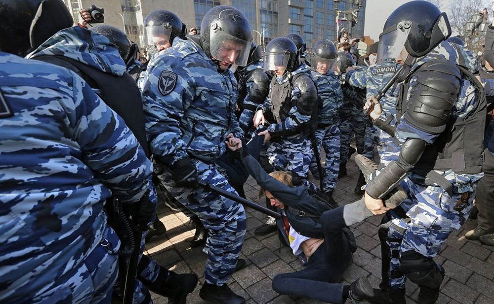 تصاویر : تظاهرات ضد دولتی در روسیه ‎