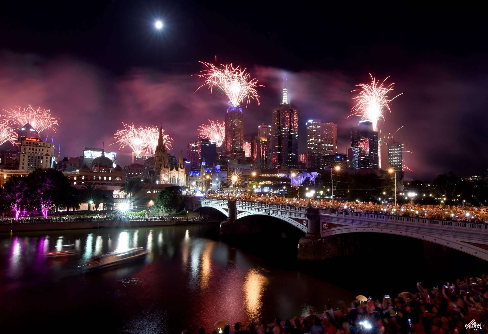 تصاویر : جشن سال نو میلادی در شهرهای مختلف جهان