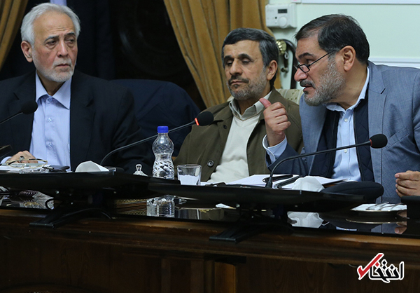 روزنامه جوان: سران ۳ قوه در اعتراض به حضور احمدی‌نژاد در مجمع، به جلسات آن نمی‌روند
