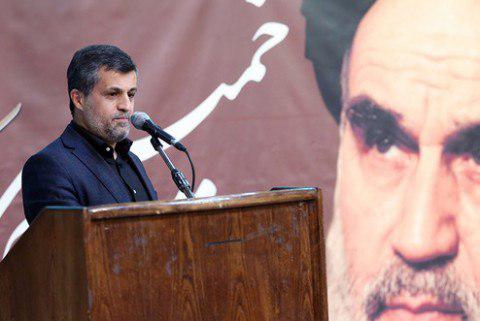 تقاضای یاسر هاشمی از احمدی نژاد: برای ما هم از صداوسیما وقت بگیر!