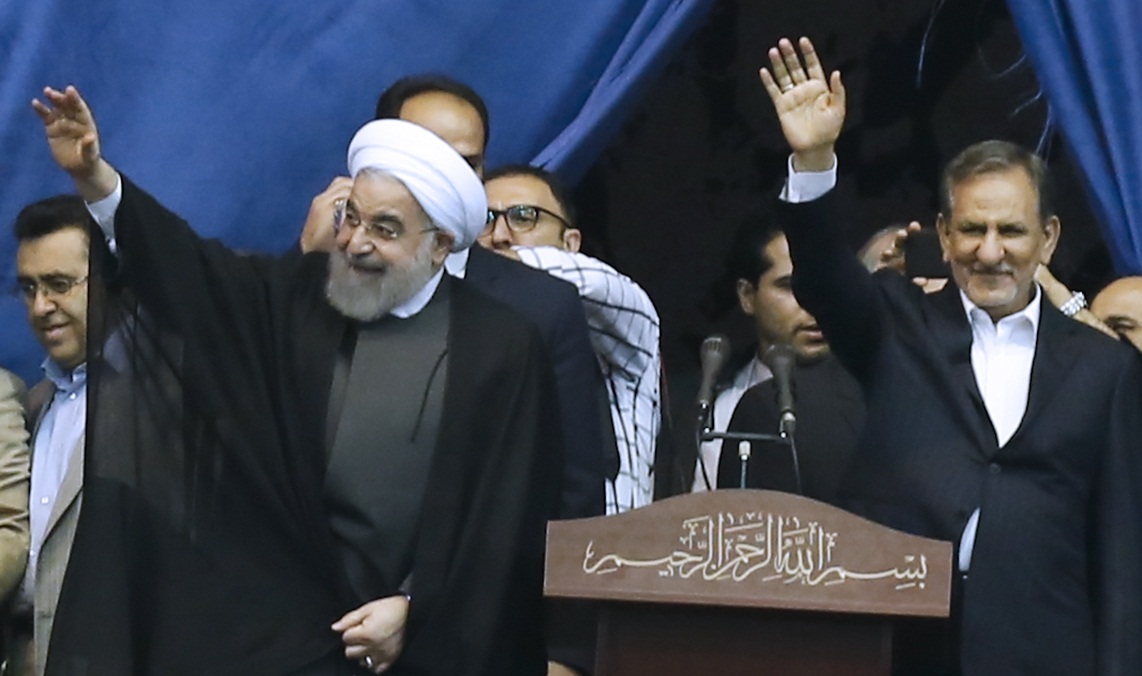 تصاویر : همایش انتخاباتی حسن روحانی