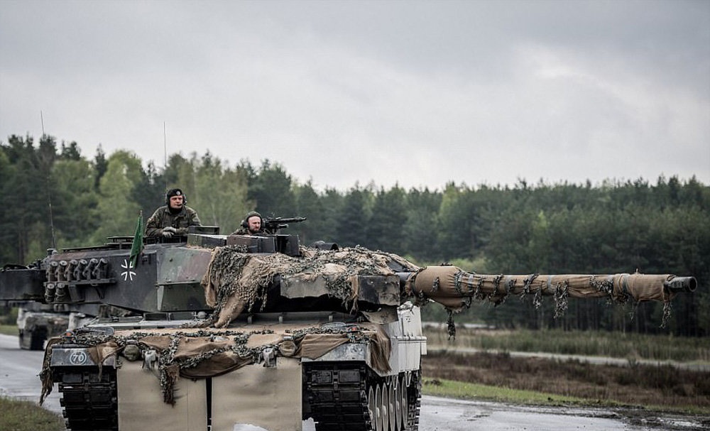 تصاویر : رزمایش تانک های ناتو در آلمان‎