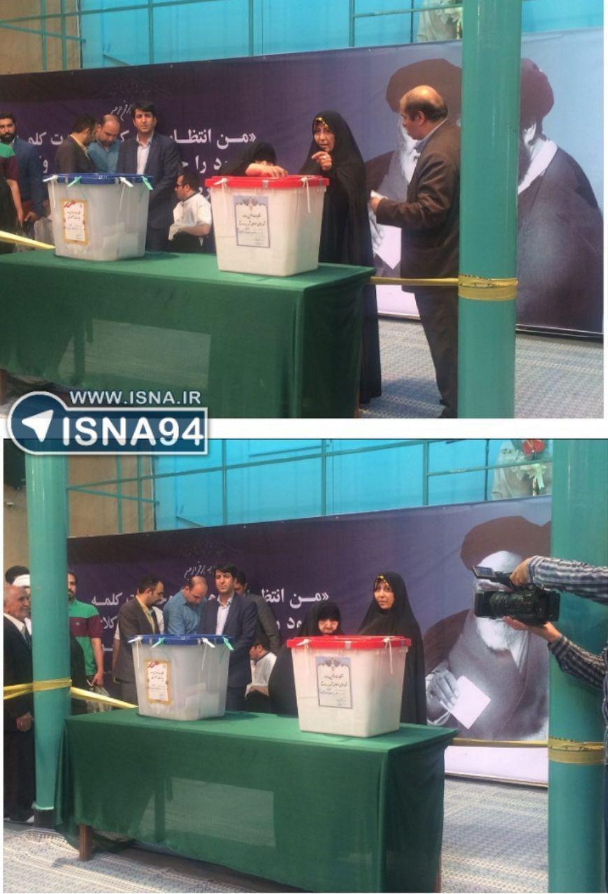 عکس/رای دادن خانم عفت مرعشی در حسینیه جماران