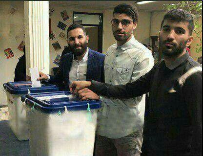 تصاویر : حضور پررنگ چهره های سینما و ورزشکاران در انتخابات96