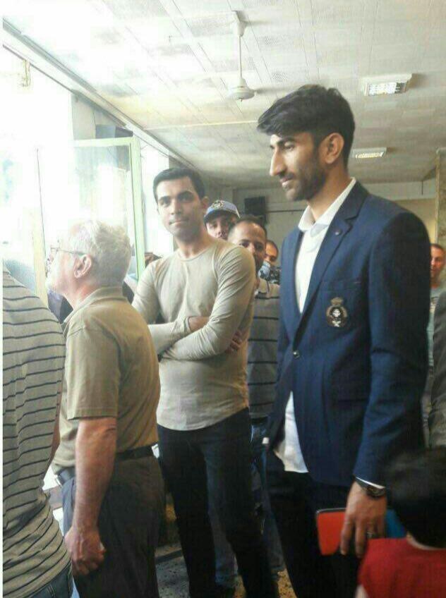 تصاویر : حضور پررنگ چهره های سینما و ورزشکاران در انتخابات96