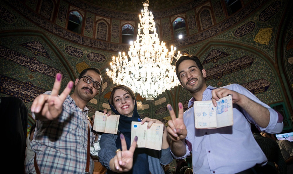 تصاویر : حضور پرشور مردم سراسرایران در انتخابات 96