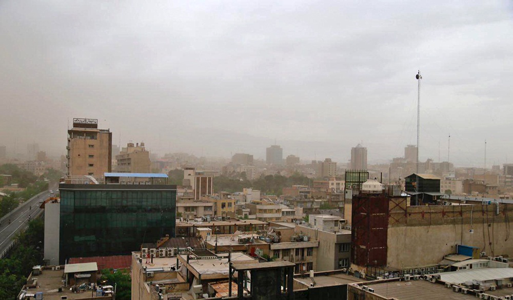 تصاویر : وزش باد شدید و طوفان در تهران