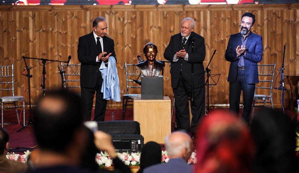 تصاویر : مراسم یادبود چهلمین روز درگذشت افشین یداللهی