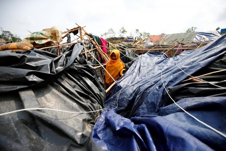 تصاویر : وضعیت وخیم مسلمانان روهینگیا بعد از طوفان بنگلادش