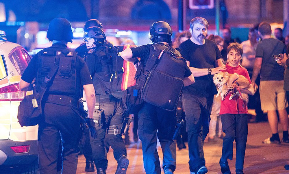 تصاویر : انفجار تروریستی در منچستر انگلیس‎