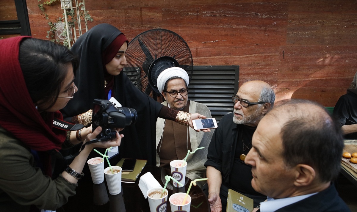 تصاویر : رونمایی از کتاب فیلم نامه کوروش بزرگ