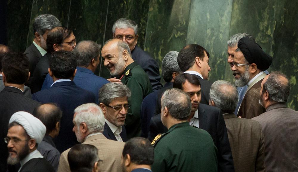 تصاویر : صحن علنی مجلس شورای اسلامی بعد از حادثه  ترور