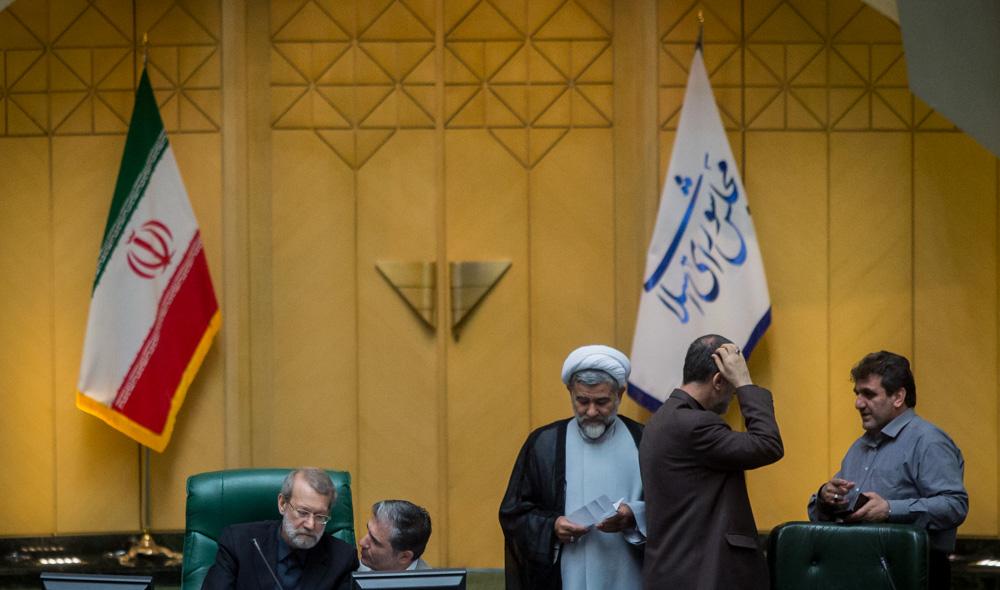 تصاویر : صحن علنی مجلس شورای اسلامی بعد از حادثه  ترور