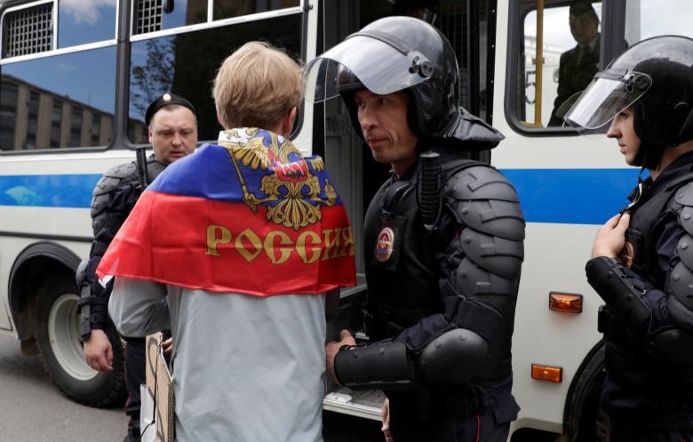 تصاویر : ۵۰۰ نفر بازداشت در تظاهرات علیه فساد روسیه
