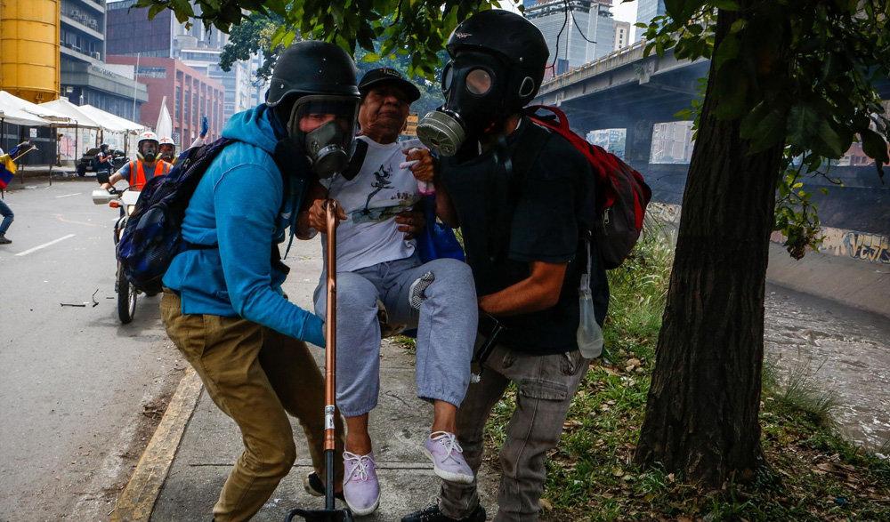 تصاویر : تداوم درگیری ها در کاراکاس‎