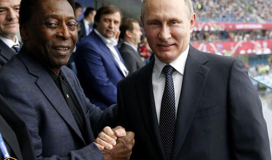 پله در افتتاحیه جام کنفدراسیون ها با پوتین دیدار کرد /عکس